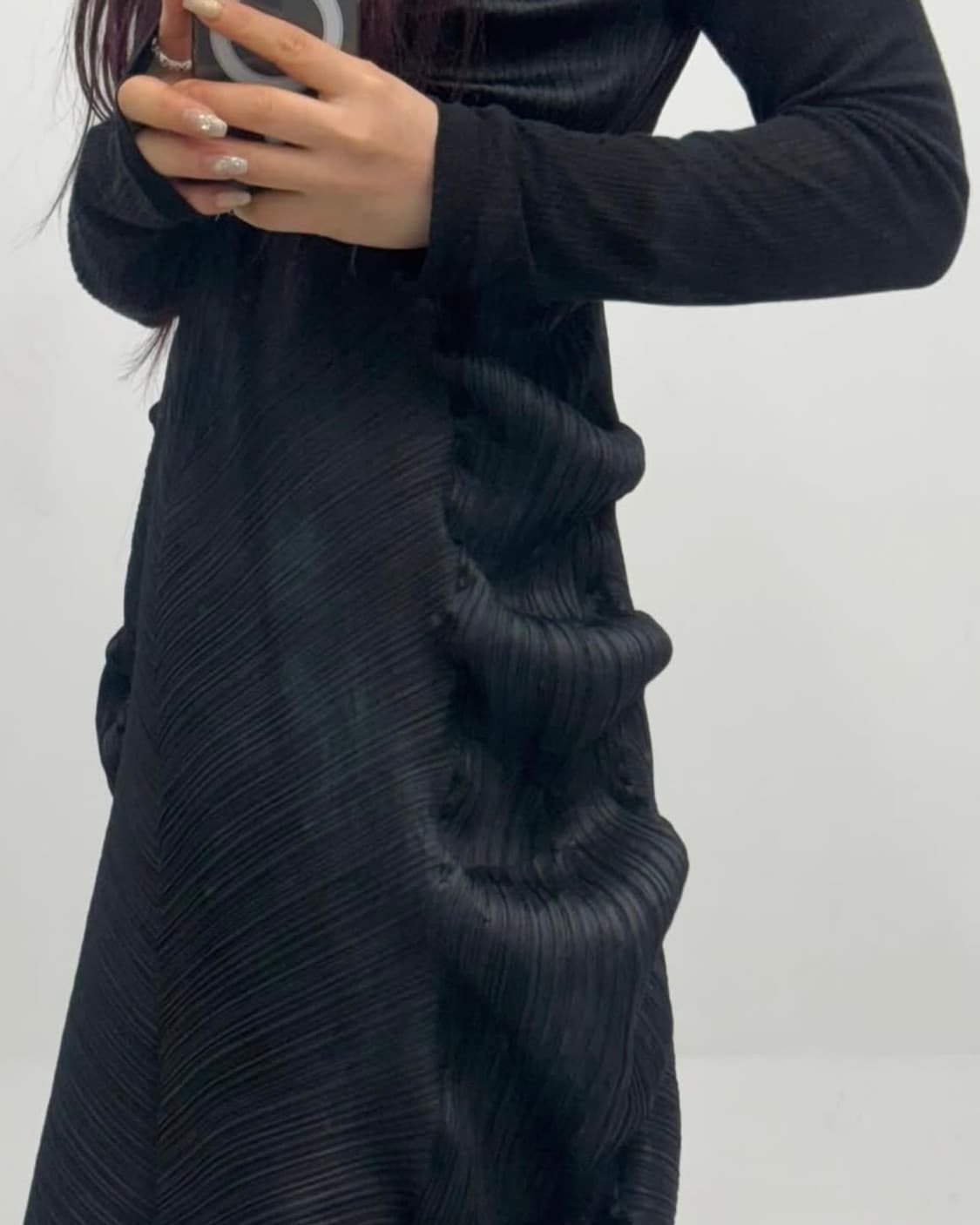 Black Sculptural Pleated Ops 상품이미지4