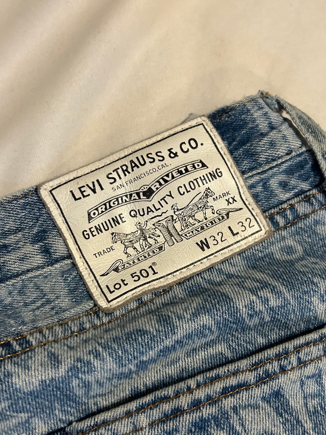 리바이스 화이트 택 501 데님 상품이미지3