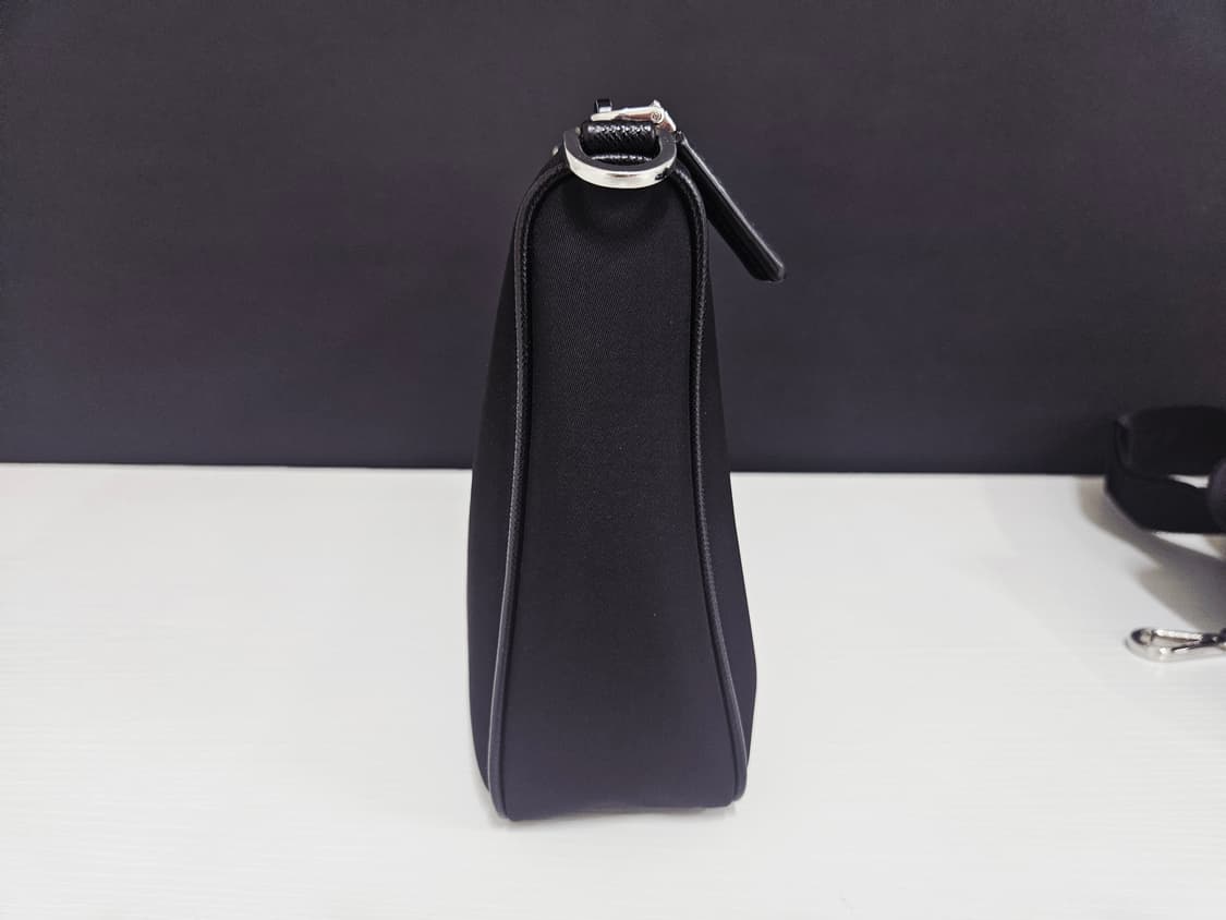 프라다 리나일론 사피아노 숄더 백(상태매우좋음) 상품이미지5