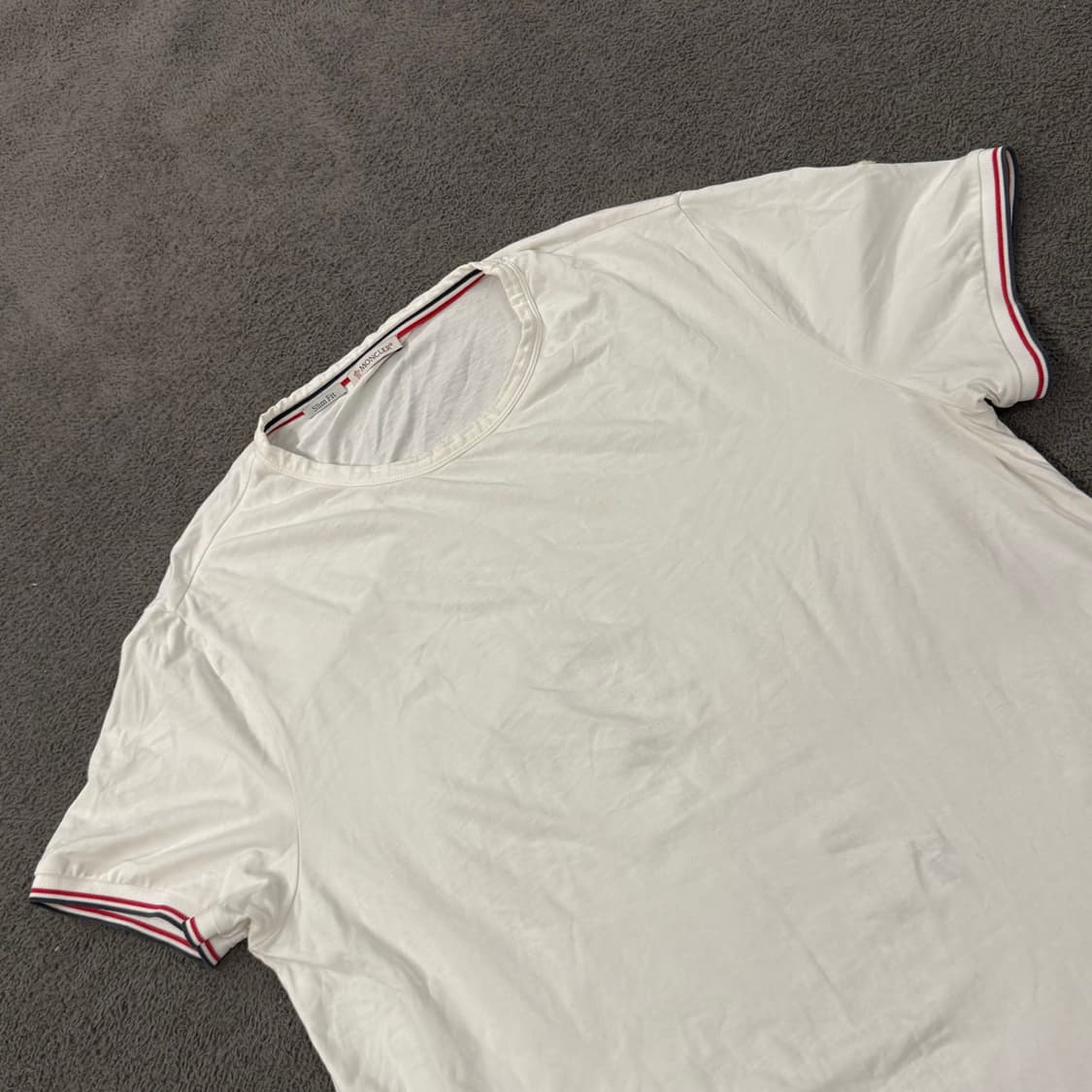 [정품/2XL] 몽클레어 슬림핏 반팔티 화이트 c1 상품이미지1