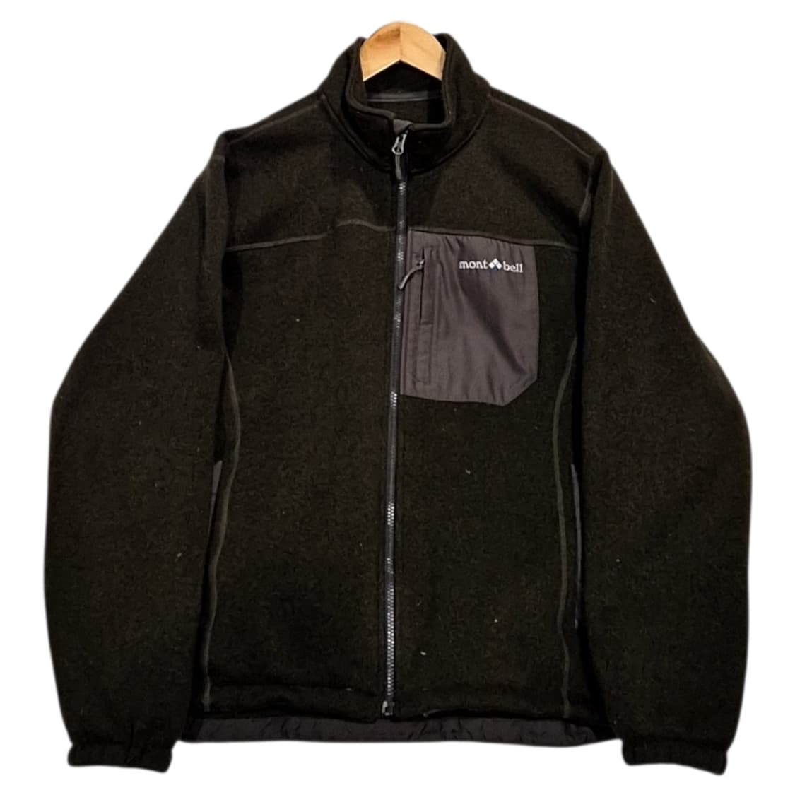 몽벨 자수로고 집업 상품이미지1