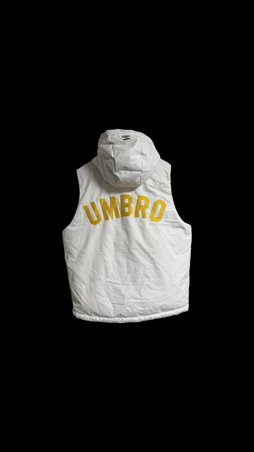 엄브로 아카이브 로고 후드 패딩 조끼 상품이미지2