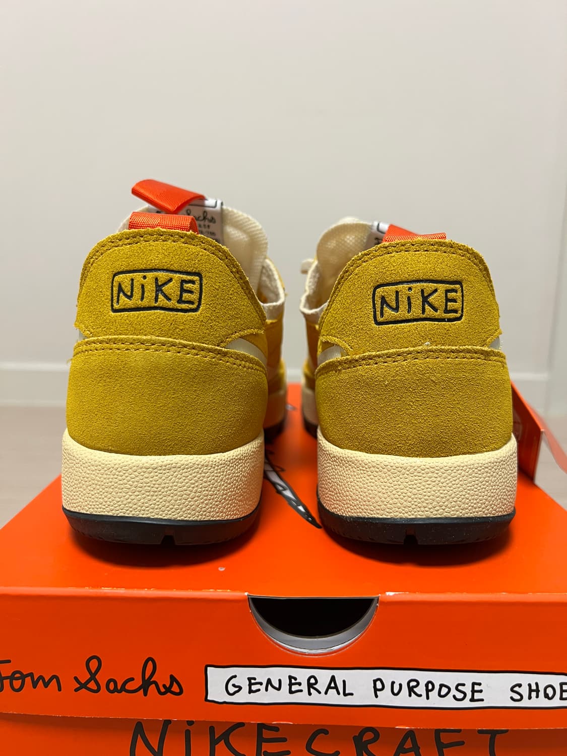 나이키 크래프트 톰 삭스 제너럴 퍼포즈 슈즈 옐로우 270 (새상품)  상품이미지4