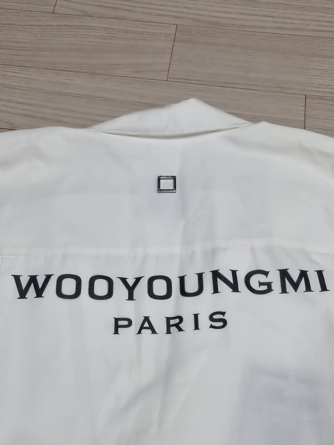 우영미 백로고 셔츠 상품이미지7