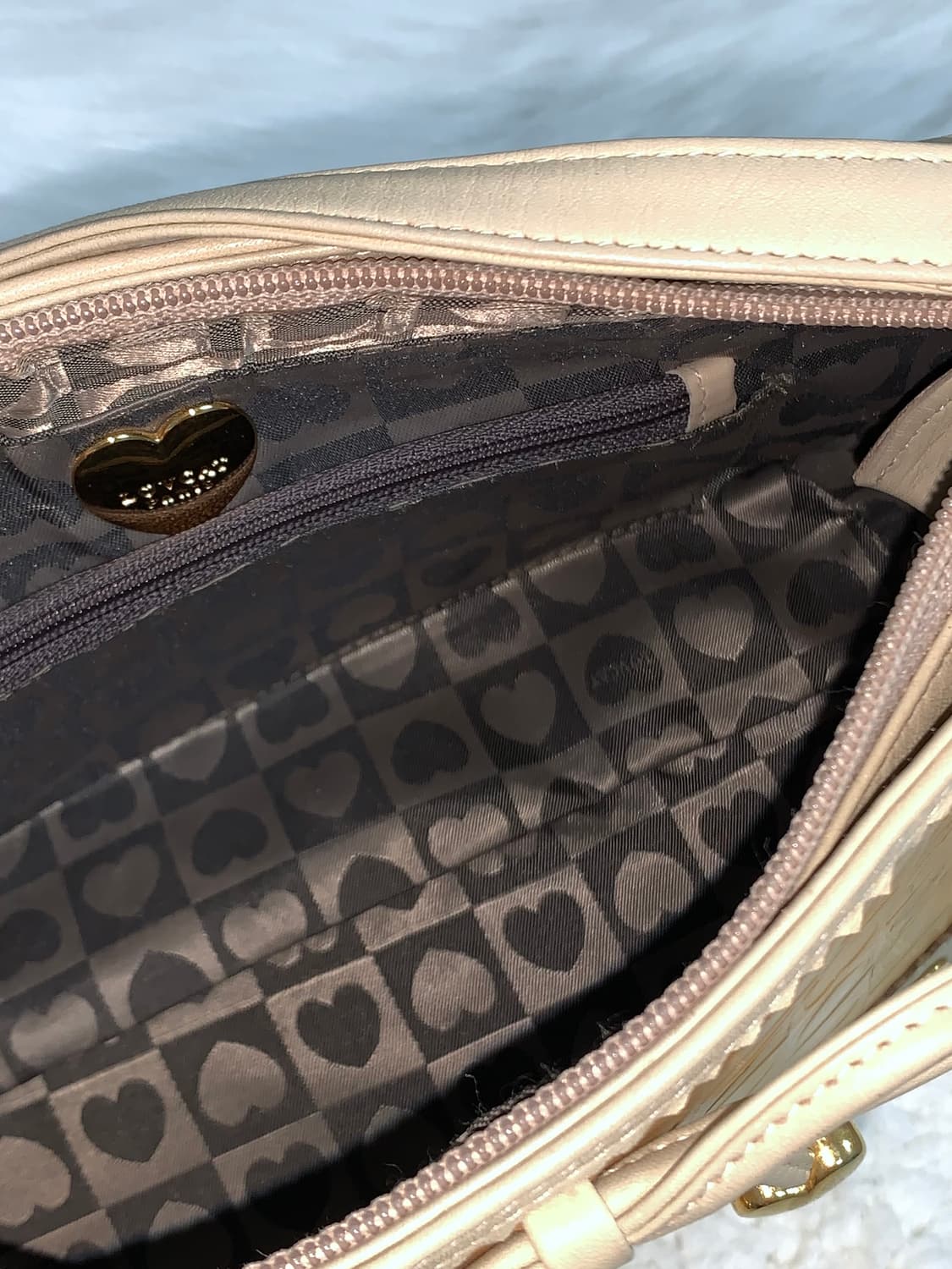 LOVECAT 러브캣 하트 숄더백 상품이미지6