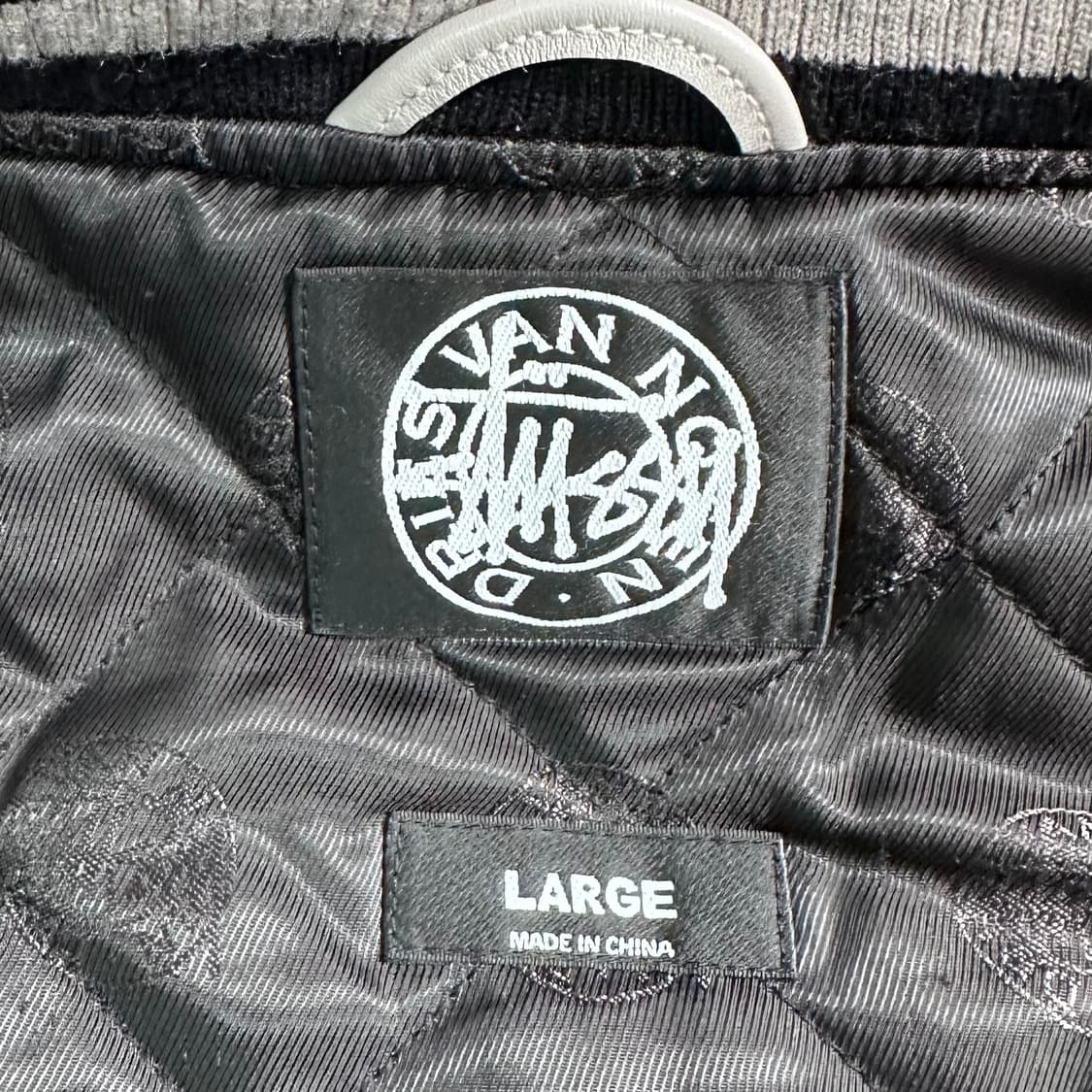 스투시 x 드리스반노튼 바시티 자켓 상품이미지8