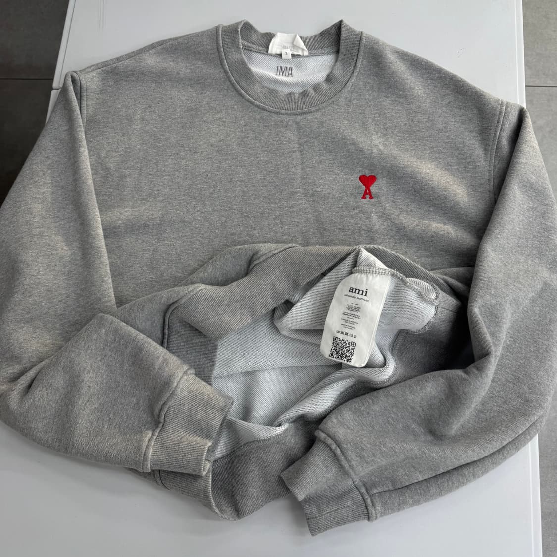 아미 맨투맨  상품이미지1