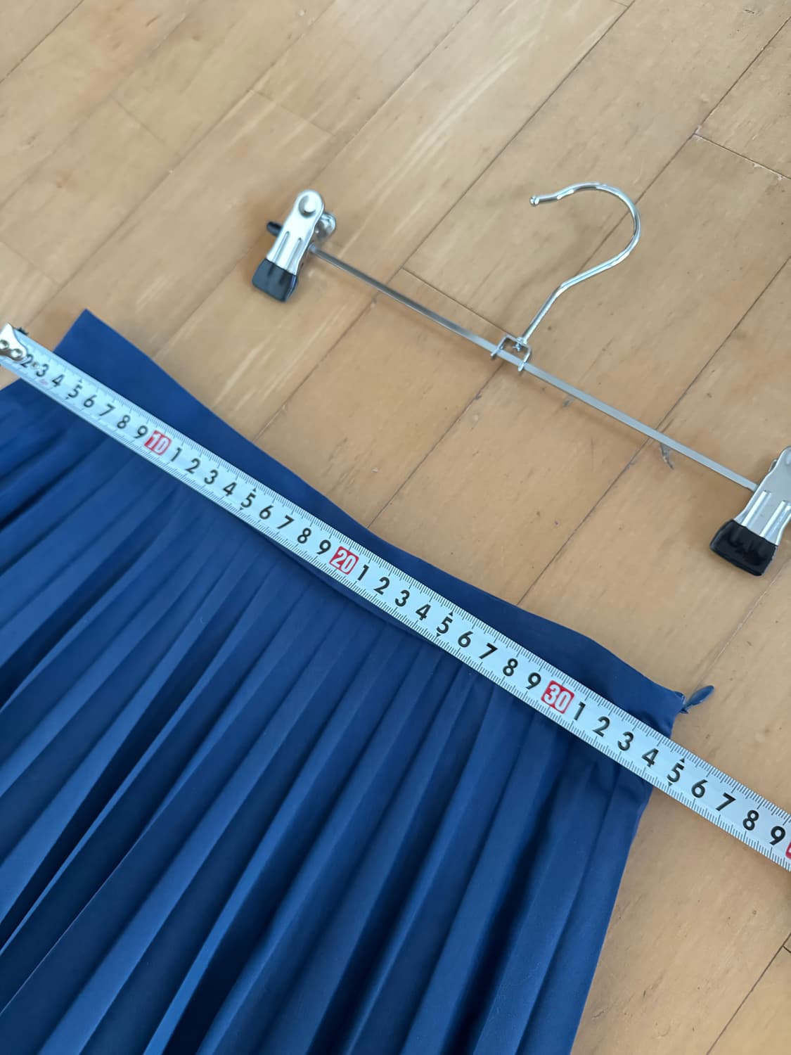 마가렛호웰 플리츠 스커트 상품이미지5