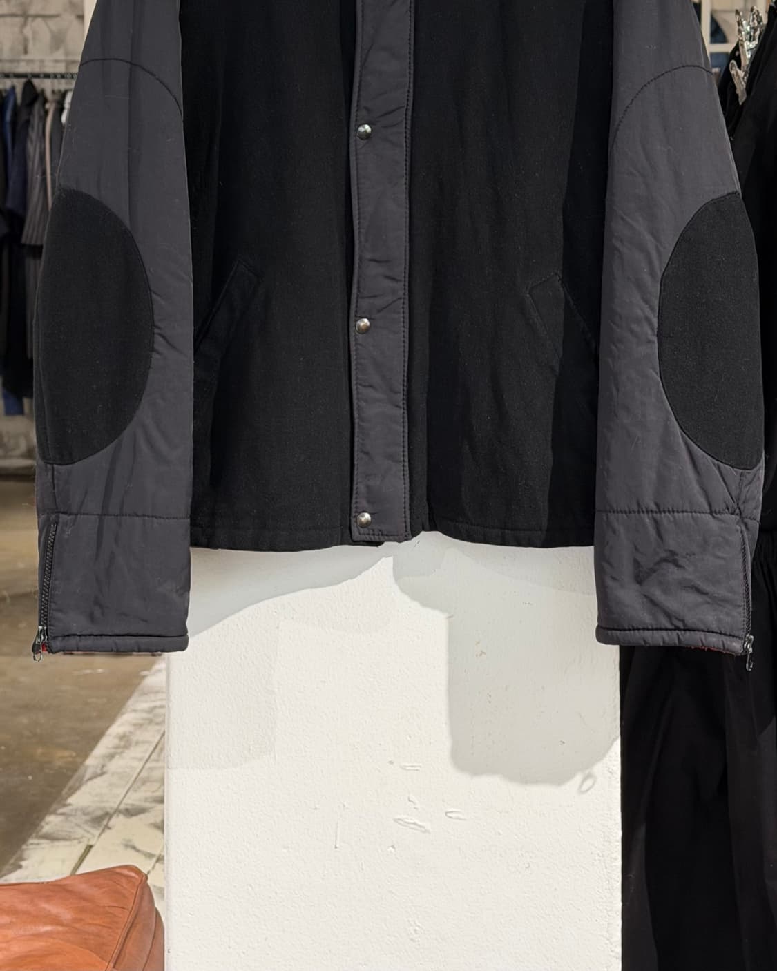 카스텔바작 x 피너츠 블랙 90s 스누피 울 자켓 상품이미지6