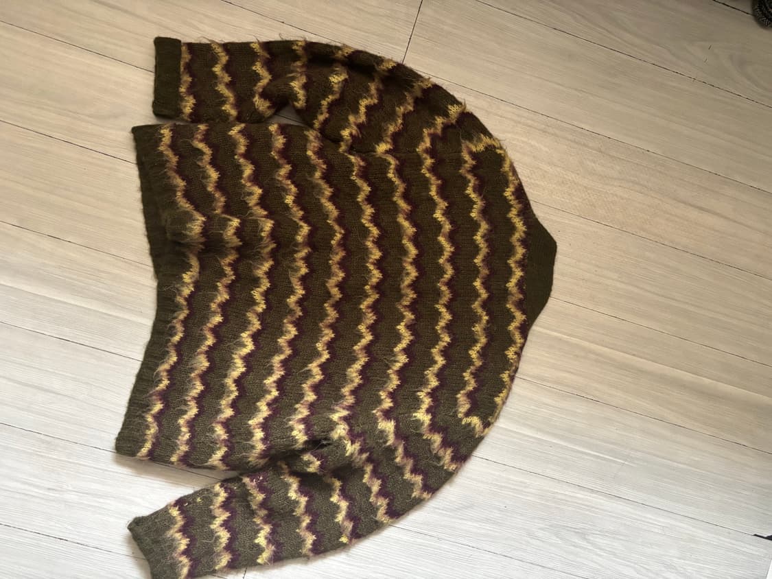 브레인데드 지그재그 스트라이프 가디건 상품이미지2