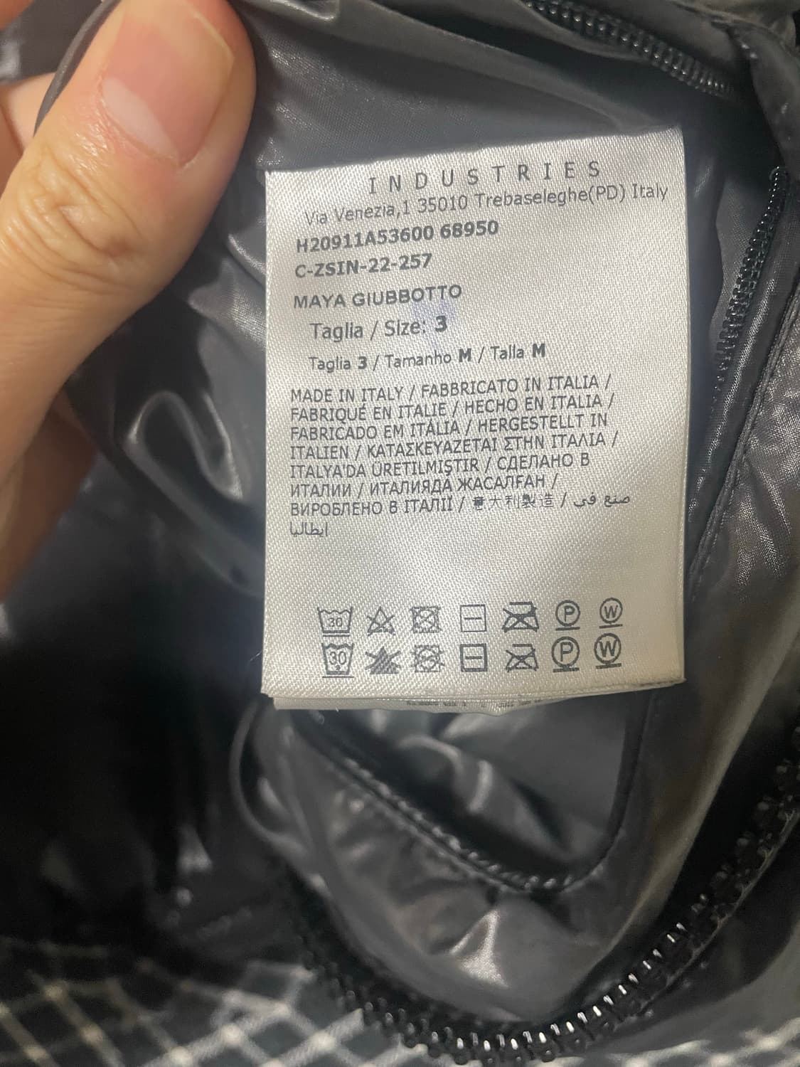 몽클레어 마야 22fw 3사이즈 블랙 상품이미지8