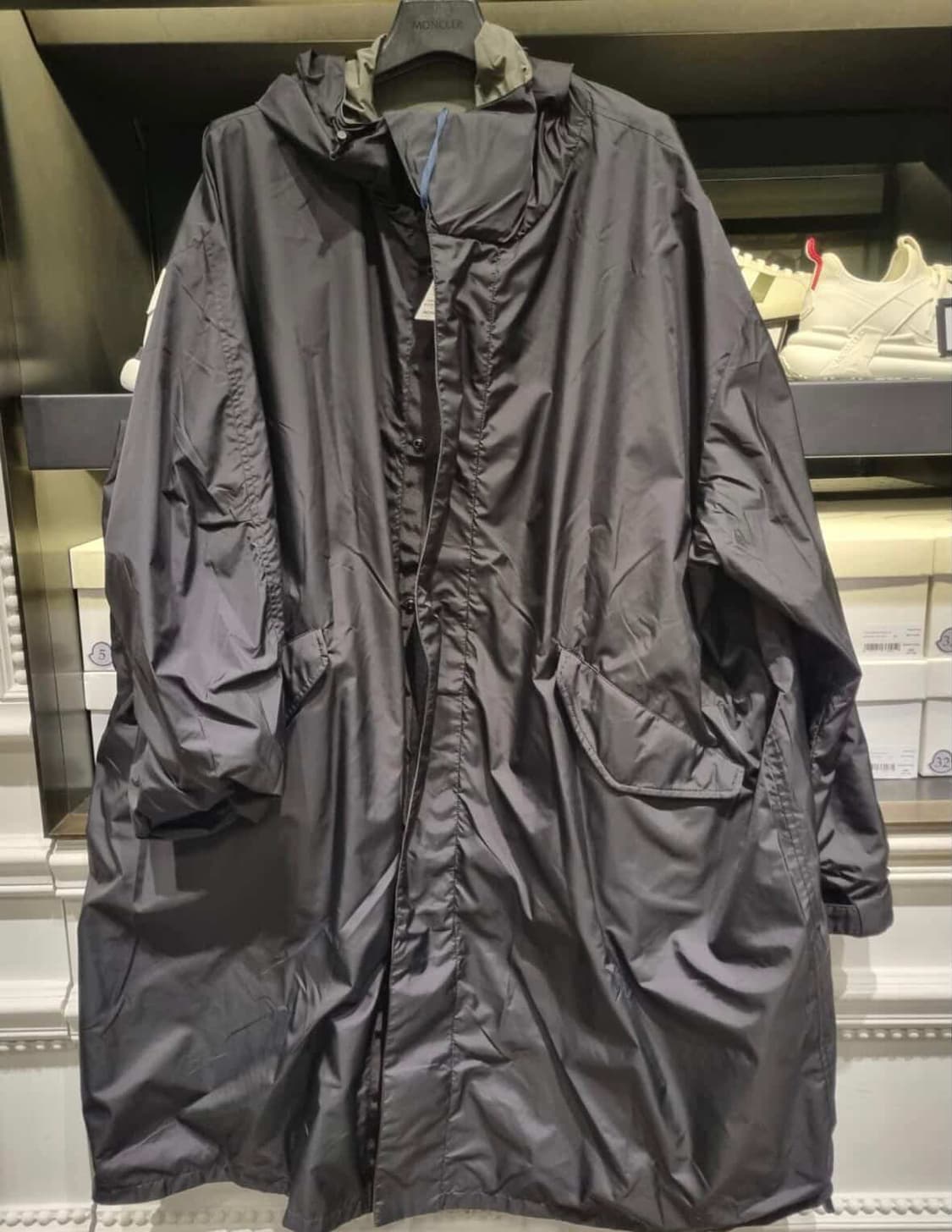 몽끌레어 바람막이 상품이미지2