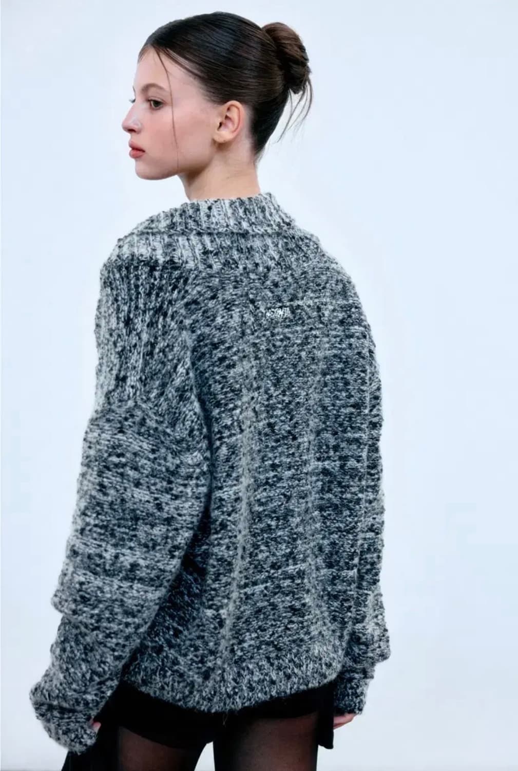 더오유 알파카 믹스 토글 니트 가디건 블랙 상품이미지4