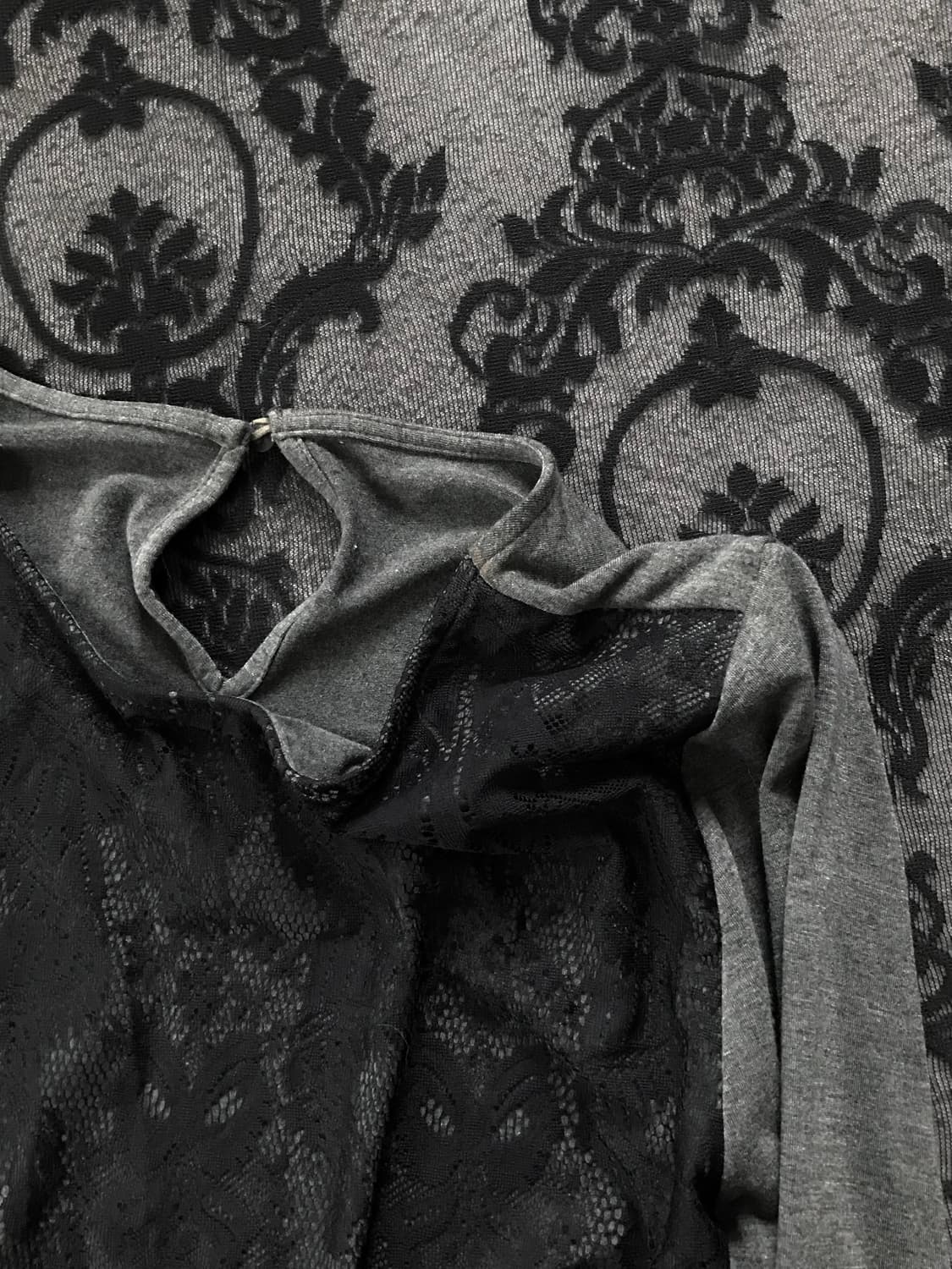 빈티지 레이스 배색 그레이 롱슬리브 상품이미지2