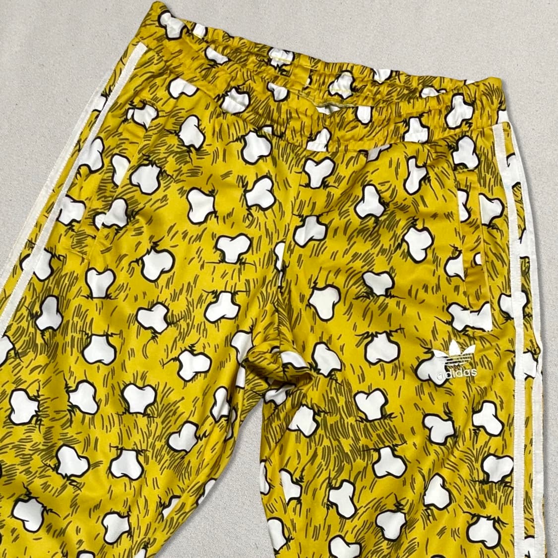 105 아디다스 제레미스캇 콜라보 트랙팬츠 상품이미지1