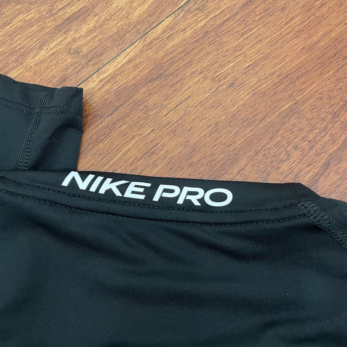 나이키 프로 기능성 반팔티 상품이미지3