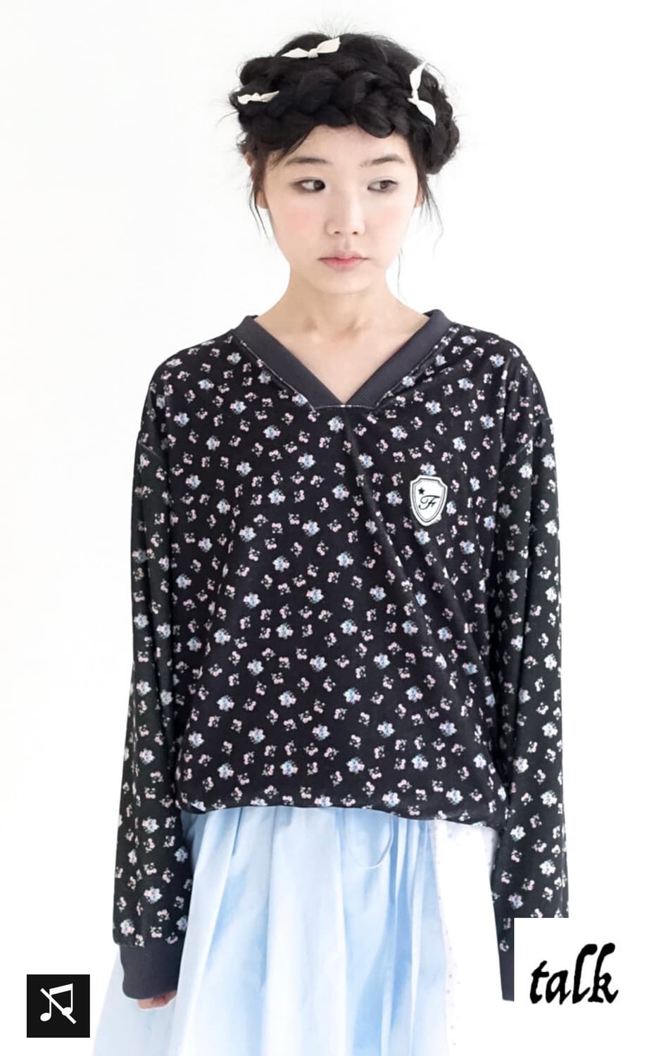 샵페어리 v neck flower terry shirts (black) 상품이미지1
