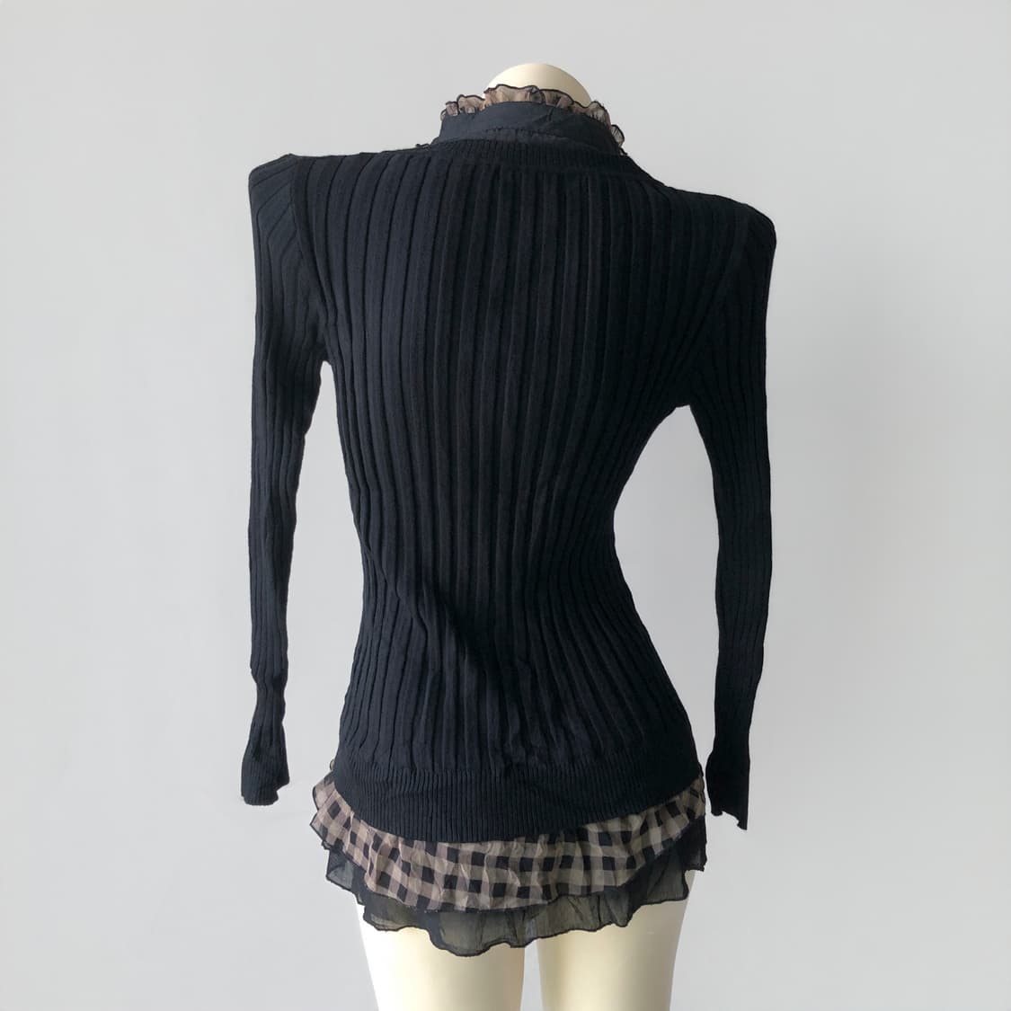 블랙 체크 러플 블라우스 니트 탑 상품이미지5