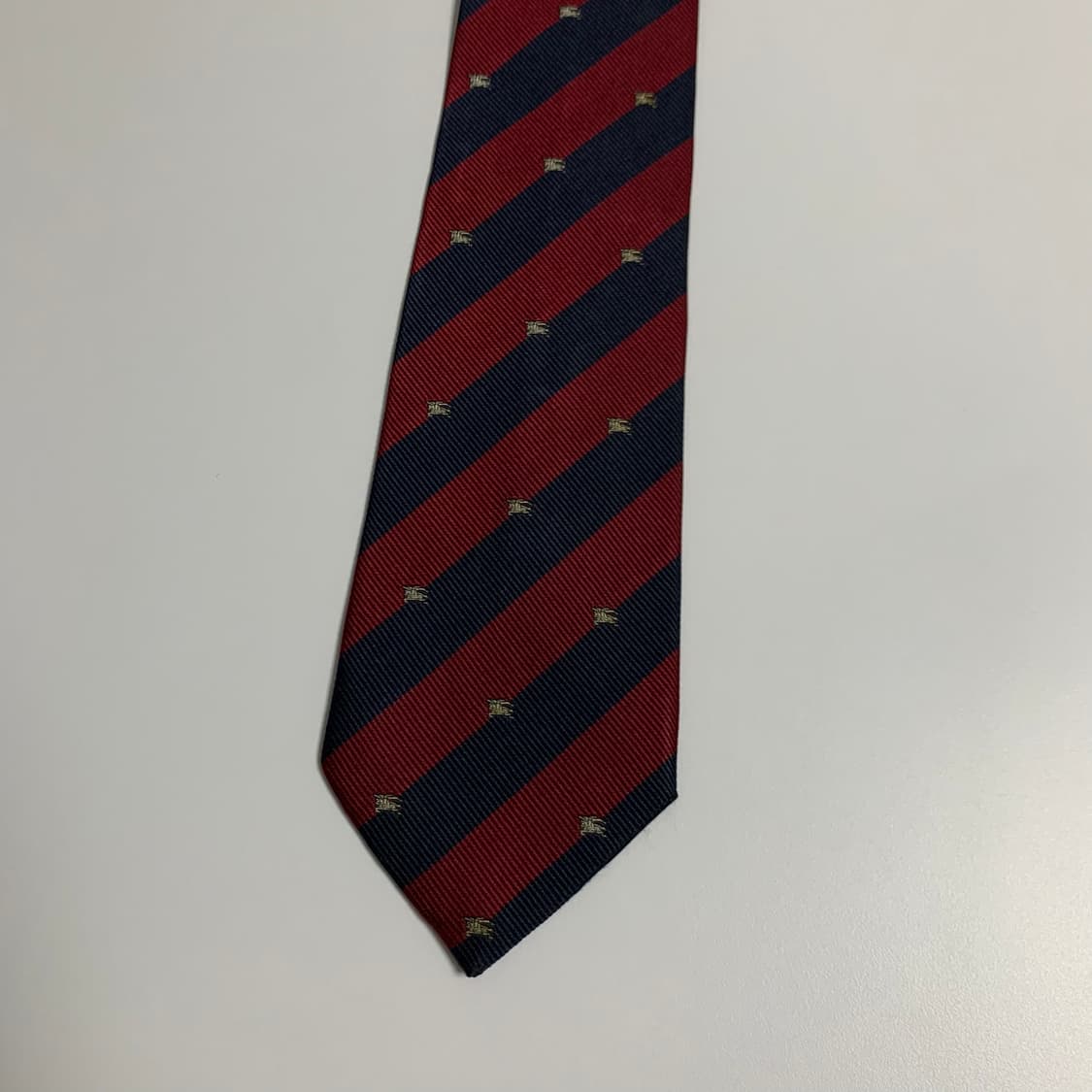 버버리 모노그램 명품넥타이 레지멘탈 클래식디자인 A등급 상품이미지8