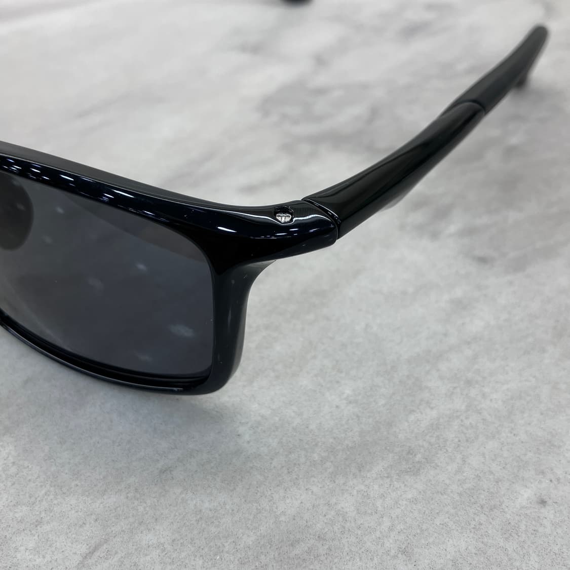 C35 CS 유광 블랙 기능성 선글라스 상품이미지2