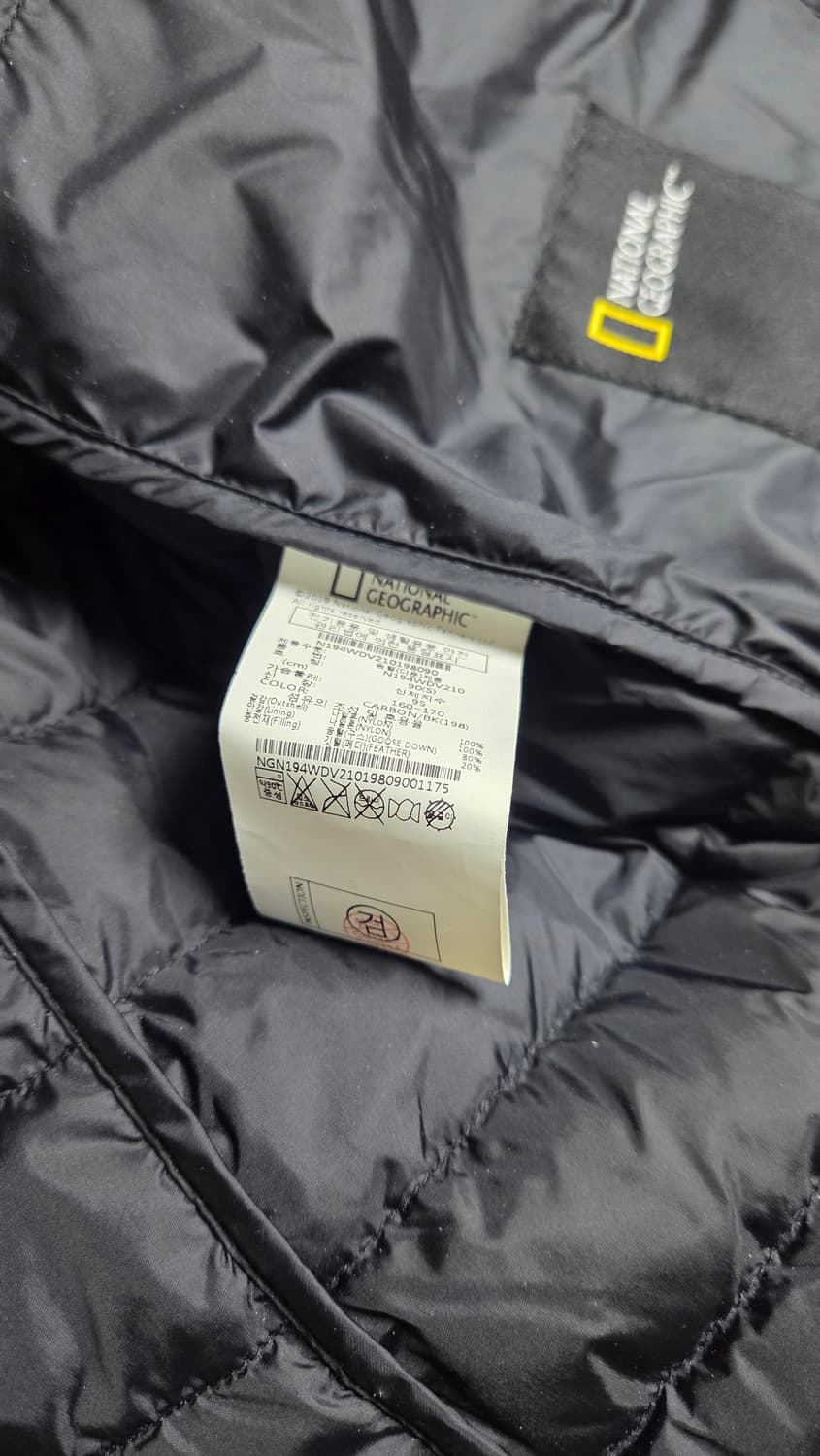 내셔널지오그래픽 블랙 경량패딩 조끼 상품이미지4