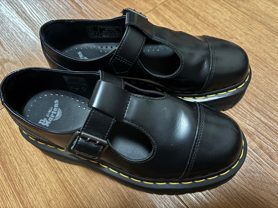 닥터마틴 베탄 메리제인 240 상품이미지1