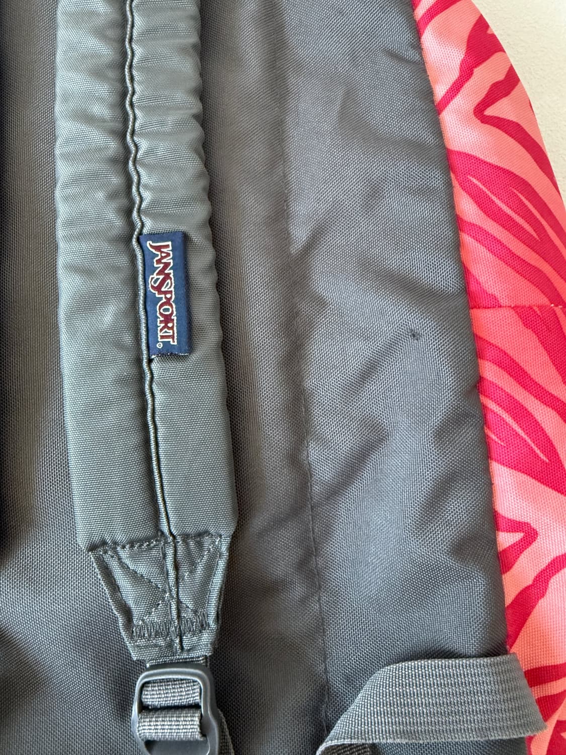 잔스포츠(JANSPORT) 백팩 상품이미지8