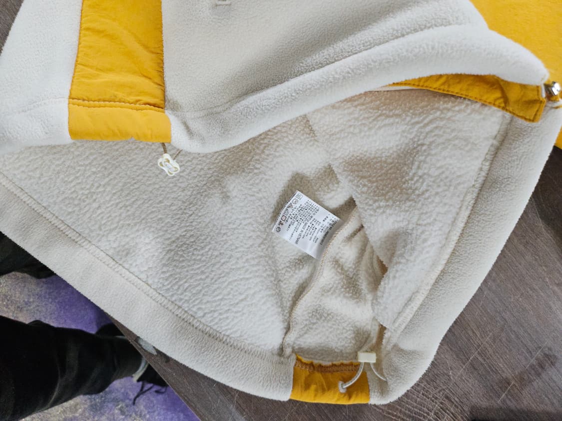 뉴발란스 양털 플리스 자켓 아이보리/옐로우 XS 상품이미지4