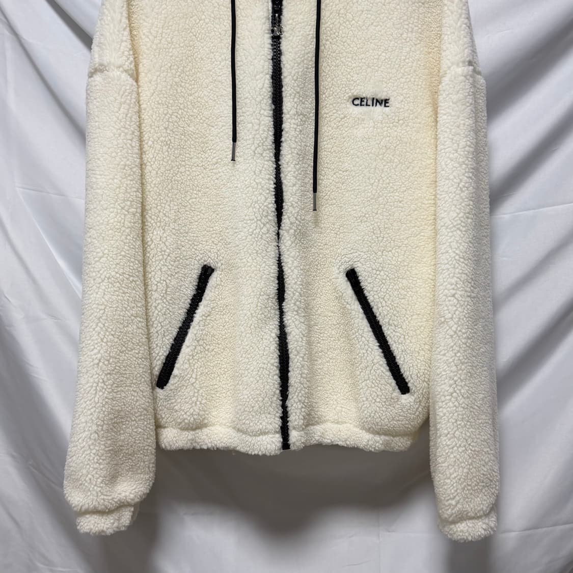[새상품/M] 셀린느 오슬롯 플리스 후드 후리스 자켓 화이트 상품이미지3