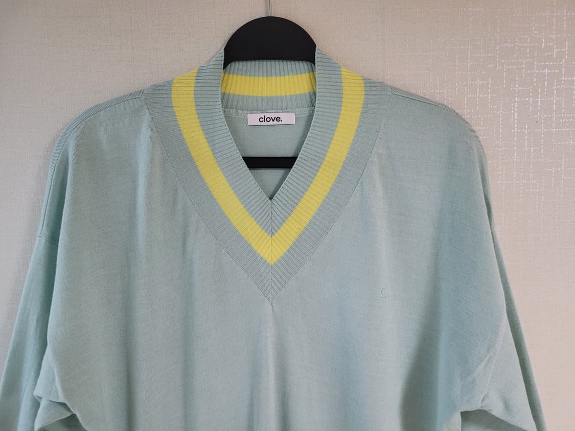 clove 클로브 이현이 테니스룩 브이넥 니트 상품이미지5