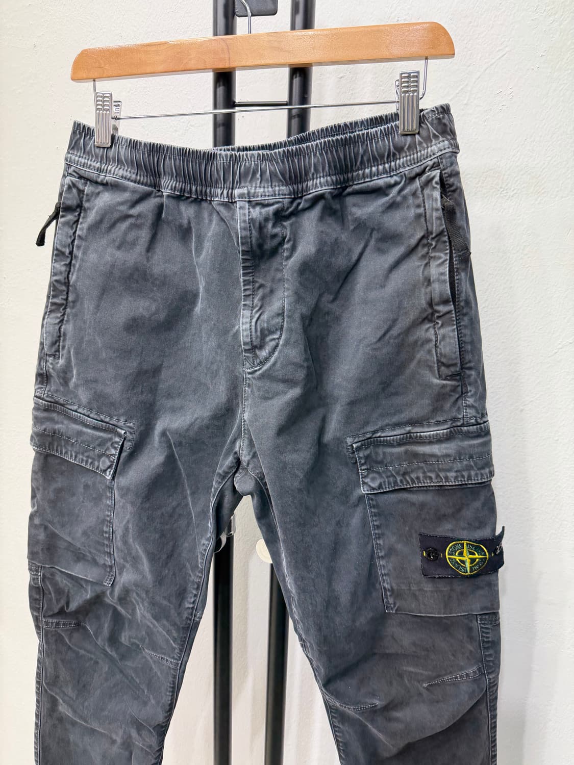 정품) 스톤아일랜드 신형 FW 카고 조거팬츠 30 상품이미지3