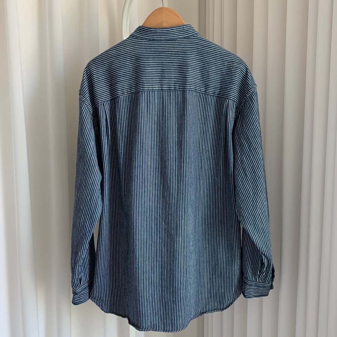 일본 유니클로 히코리 스트라이프 루즈핏 차이나 칼라 데님 셔츠 상품이미지2