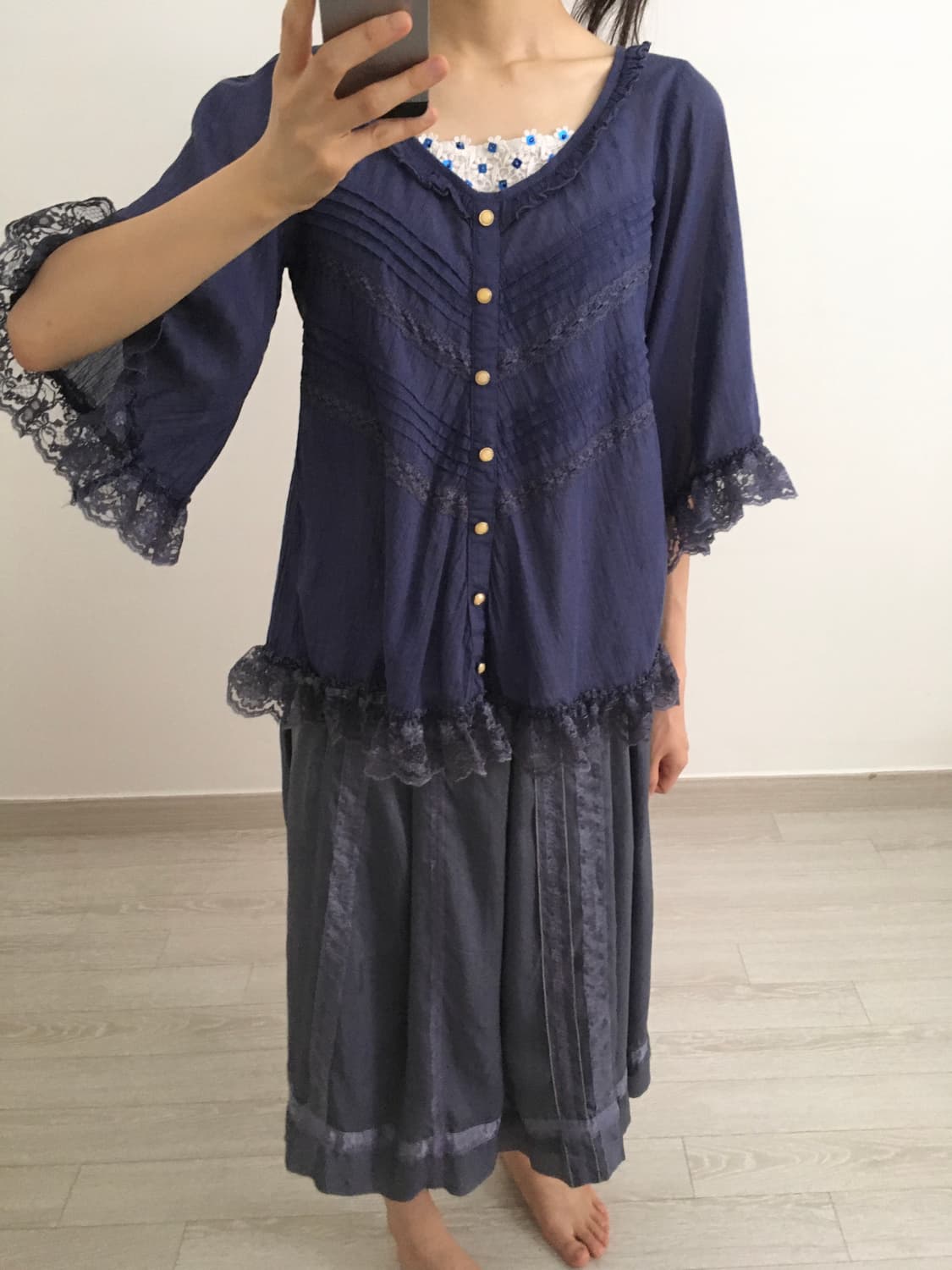 indigo lace top 상품이미지3