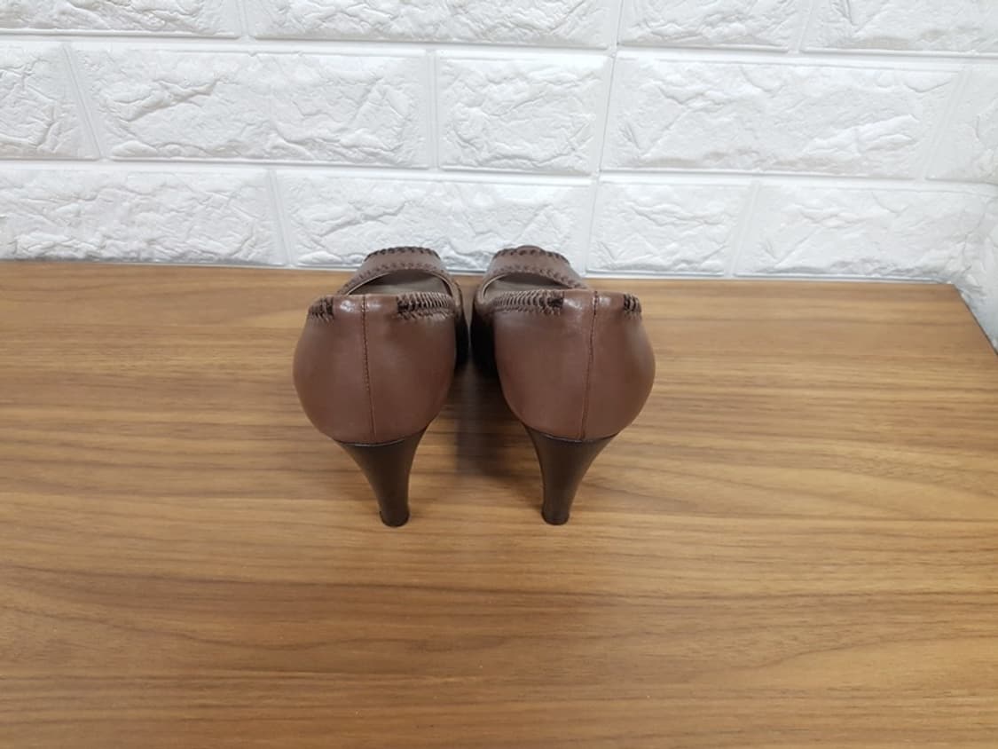 페라가모 토오픈 구두 245 (7반D) 상품이미지4