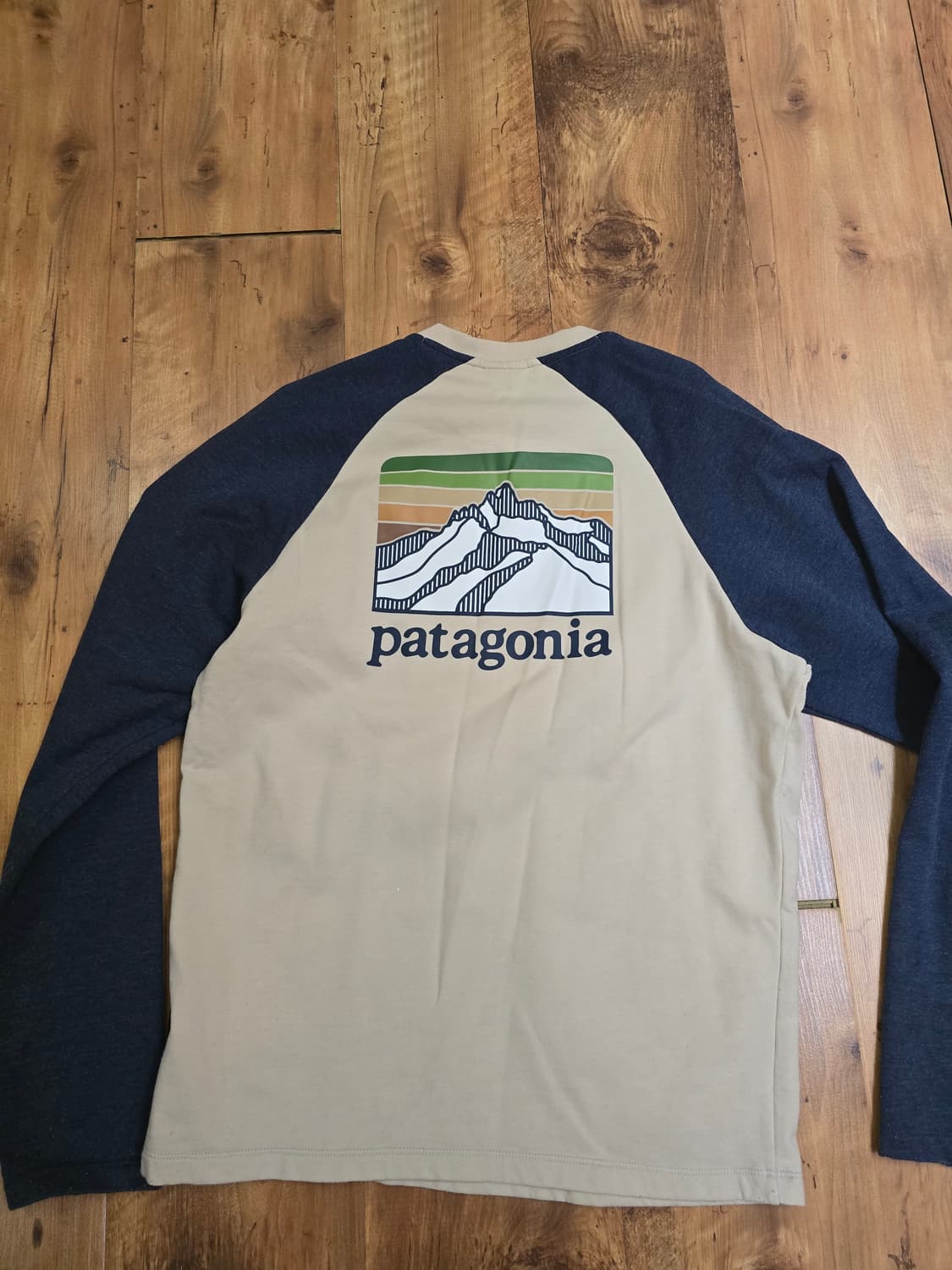 파타고니어 셔츠(안에 기모)판매합니다  상품이미지3