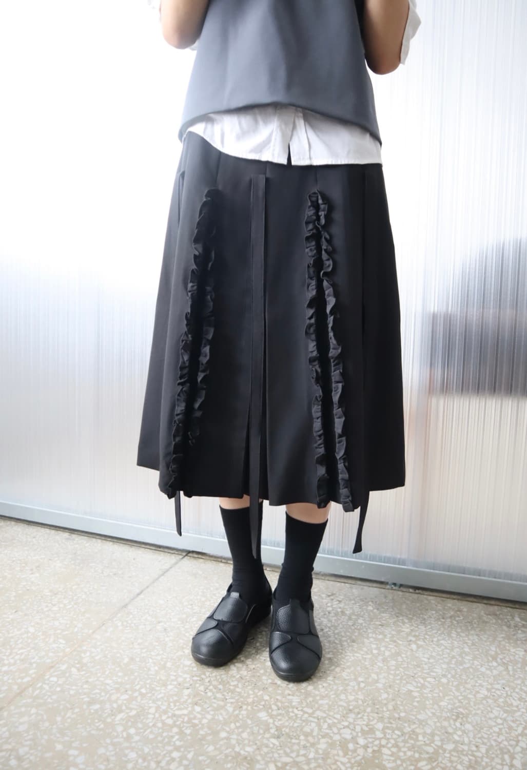 새상품) 바하윤 러플 리본 플리츠 스커트 상품이미지1