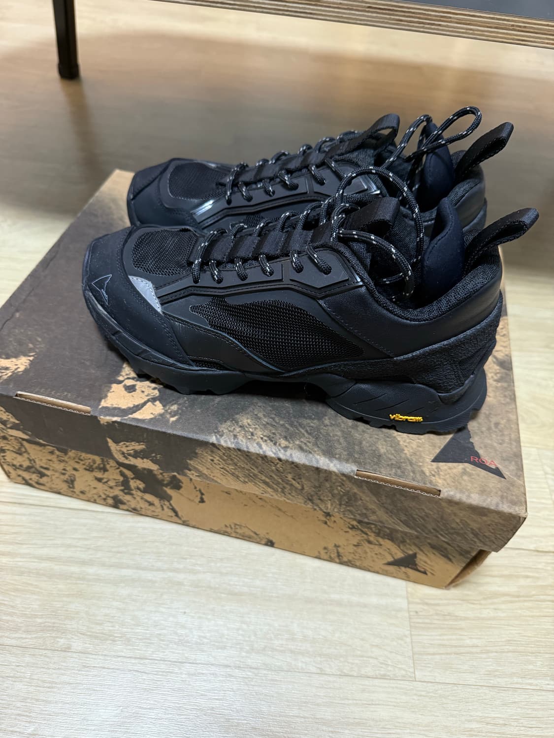 로아 하이킹 락파 블랙 37(235) 상품이미지4