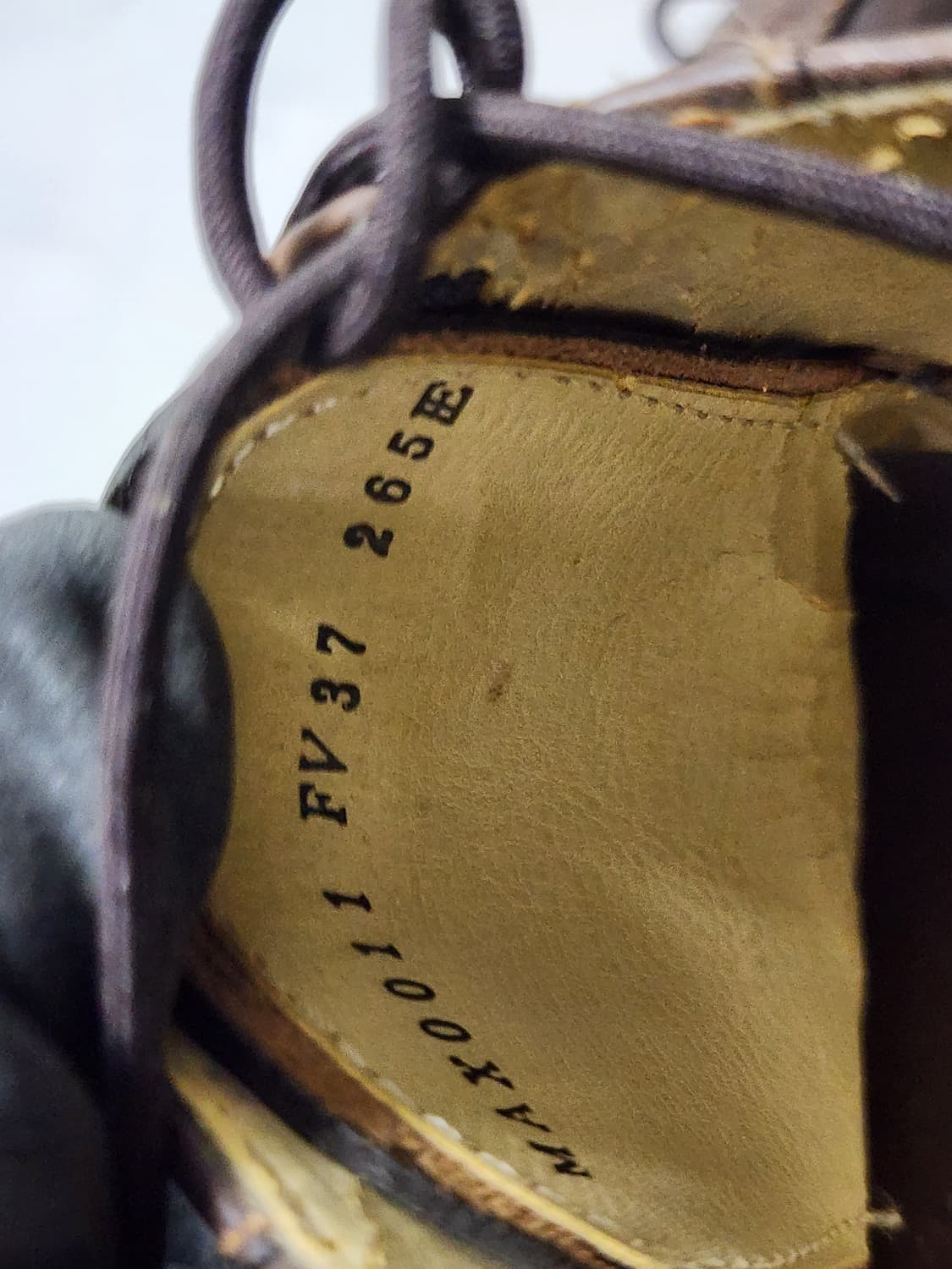 랜드로버 브라운 레더 윙팁 남성 구두 상품이미지4