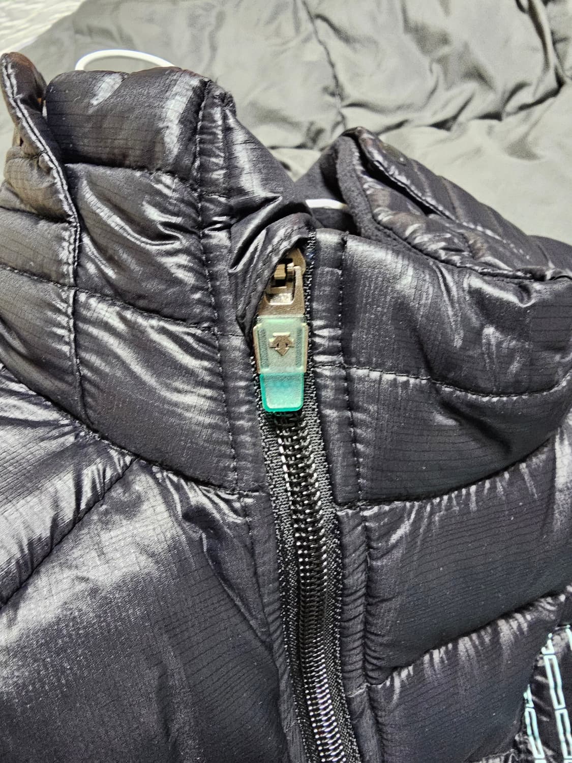 데상트 다운 스키복 미들러 경량패딩 105 상품이미지3