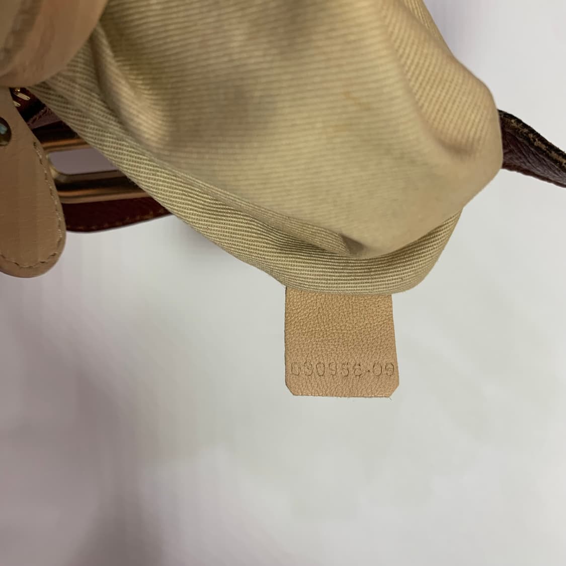 끌로에 가죽 가방 상품이미지7