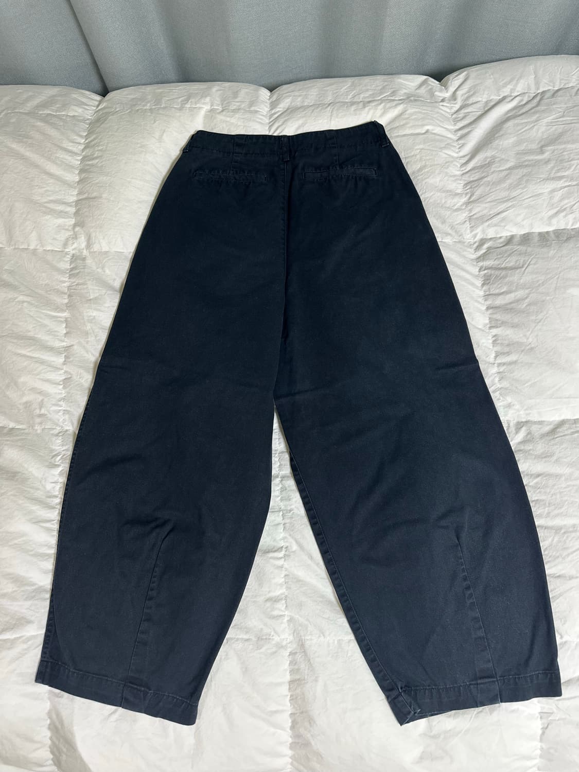 MUSINSA STANDARD 코튼 와이드 벌룬 팬츠 [블랙] 상품이미지4