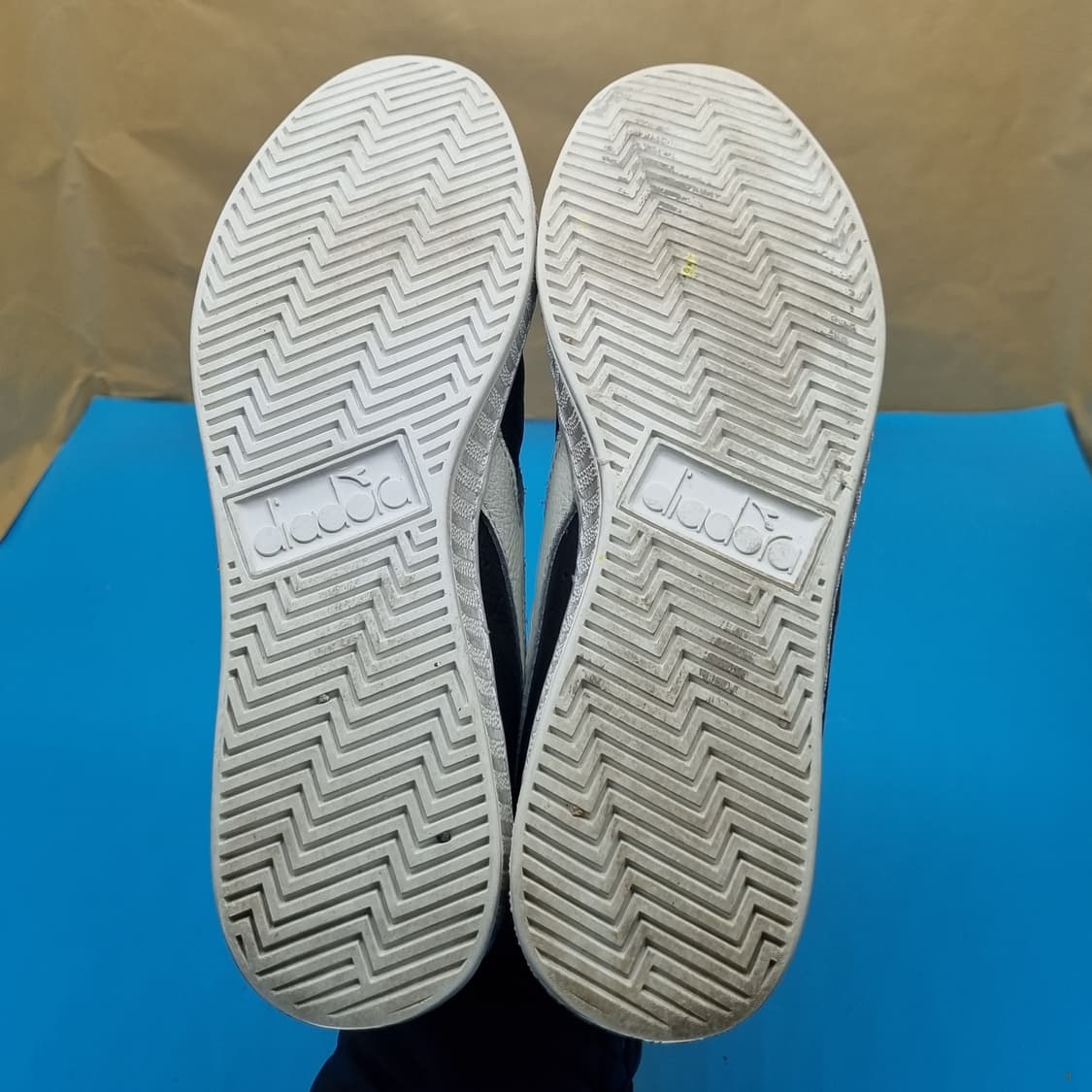 디아도라 게임 스니커즈 250 상품이미지3