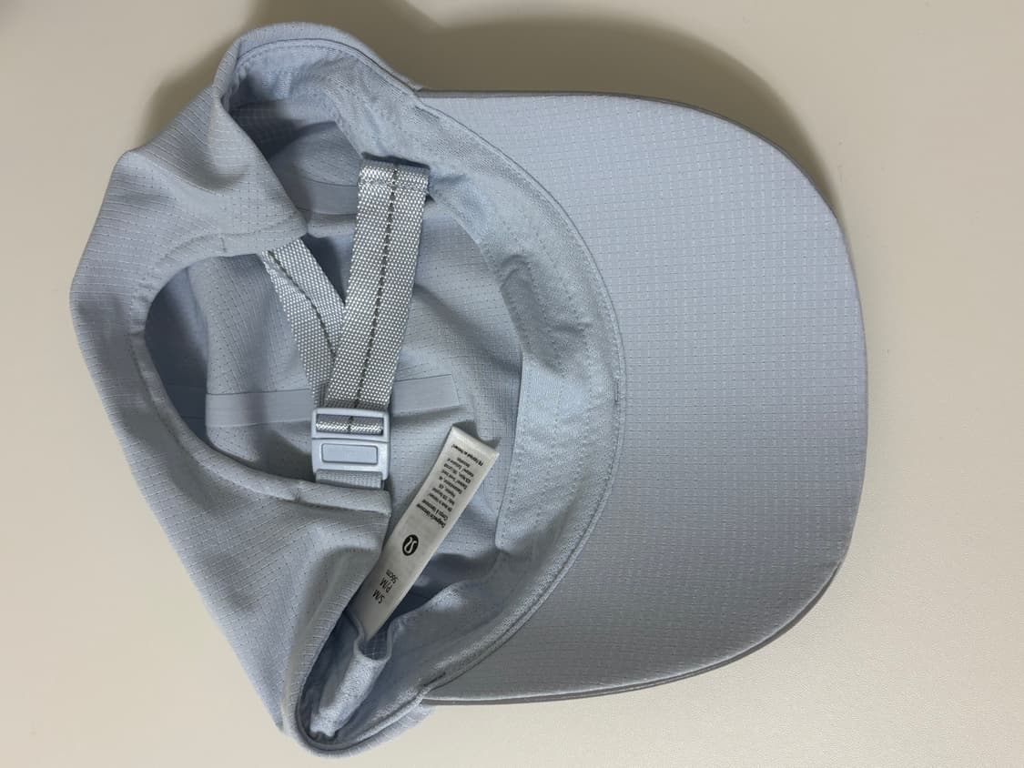 룰루레몬 패스트 앤 프리 러닝 햇 판매해요 상품이미지2