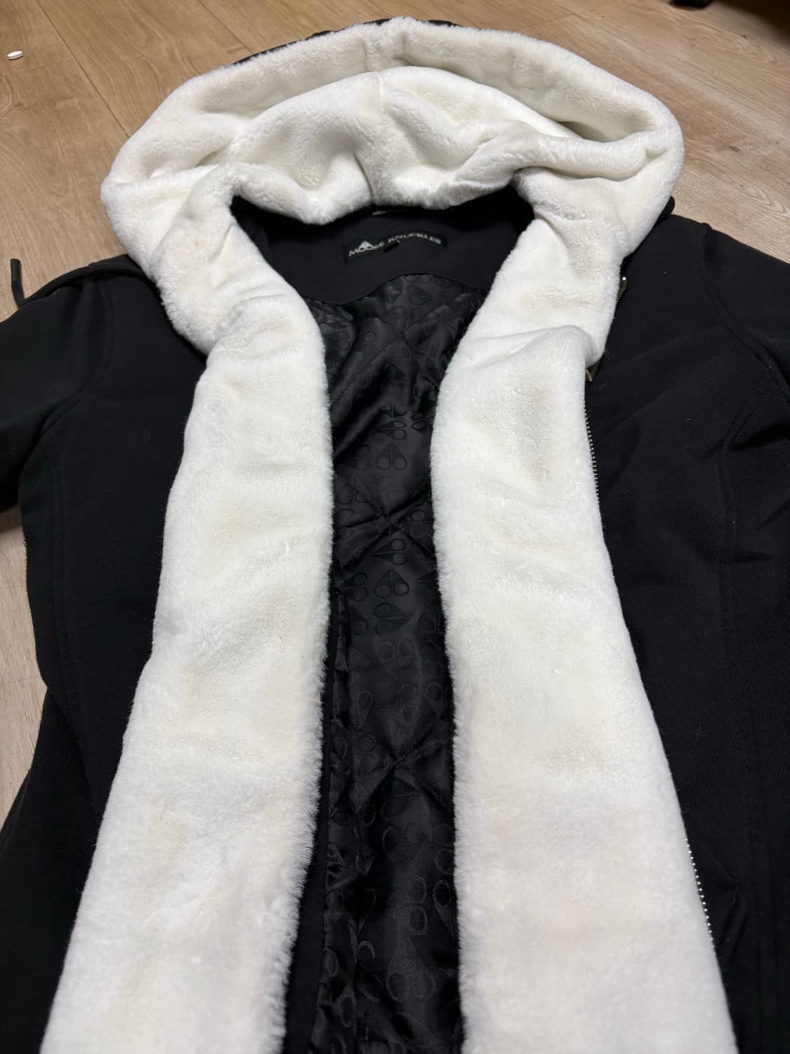 무스너클 후드 집업 S 상태 최상 상품이미지1