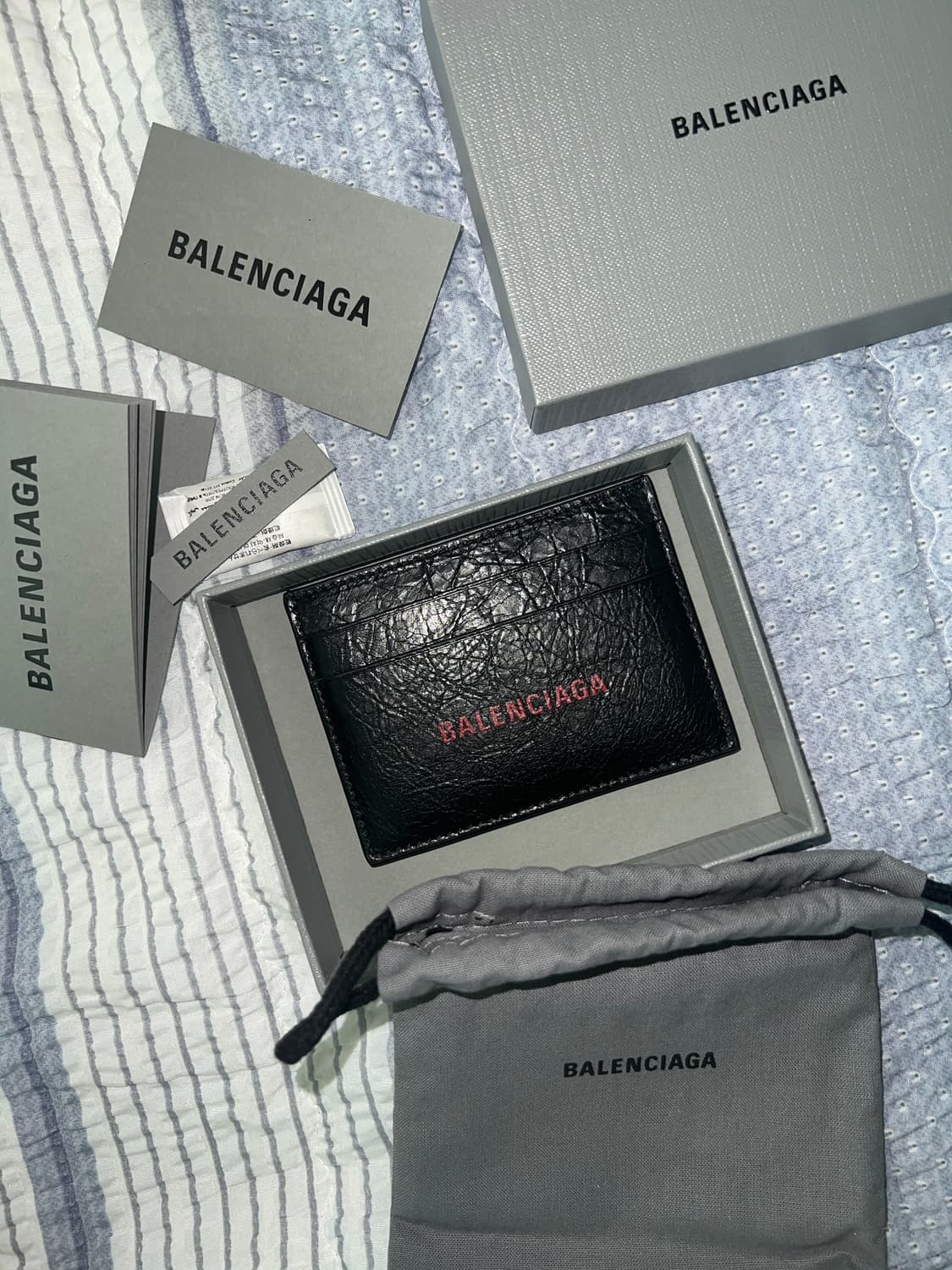 발렌시아가 카드 지갑 상품이미지1