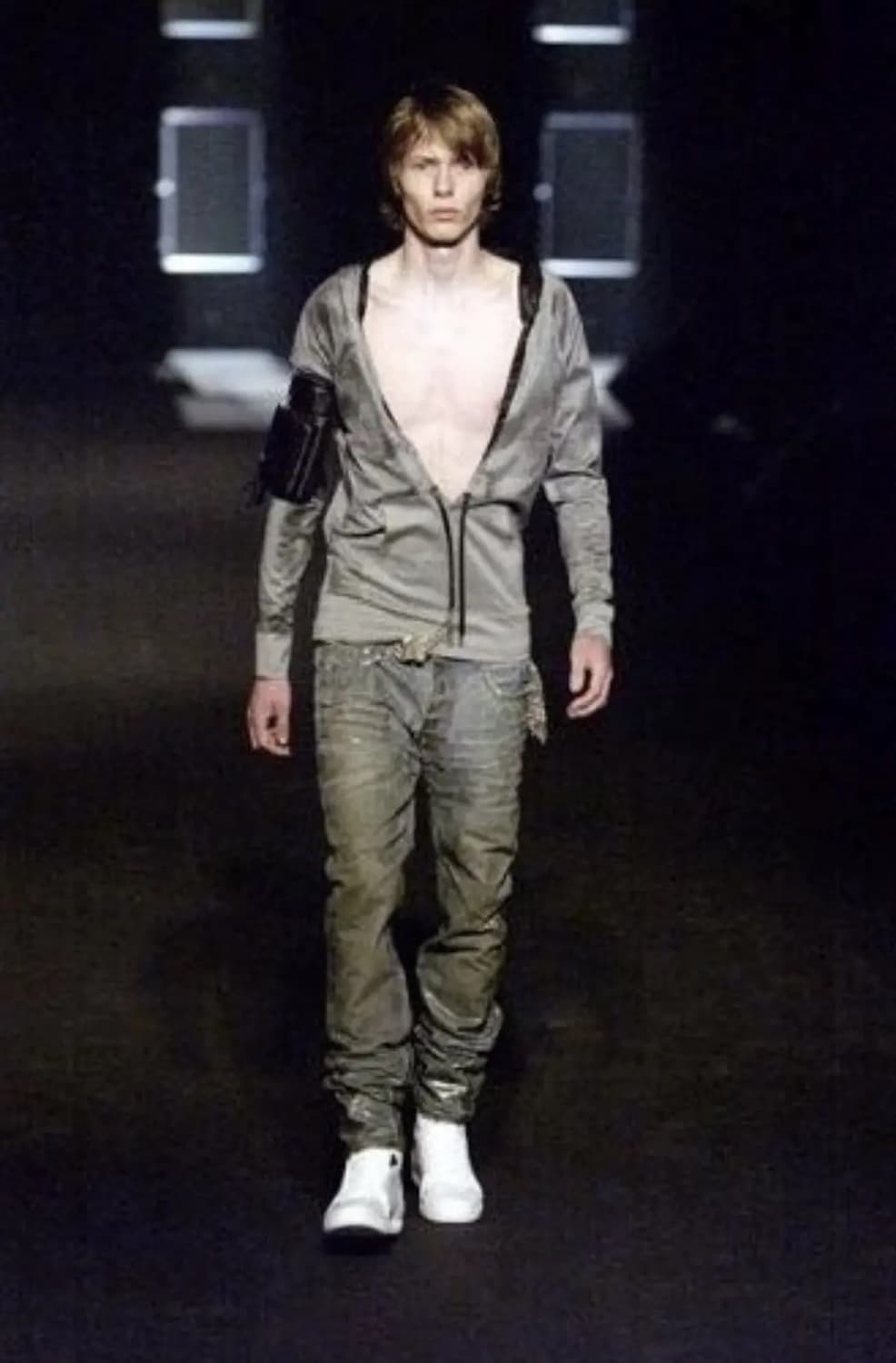 디올 옴므 04 아이스 블루 코팅진 삽니다 상품이미지1