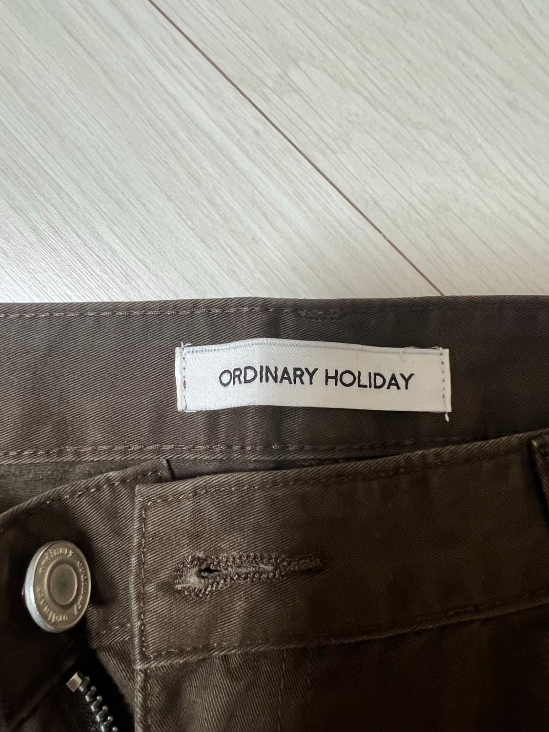 오디너리 홀리데이 브랜드 부츠컷 카고팬츠 상품이미지2
