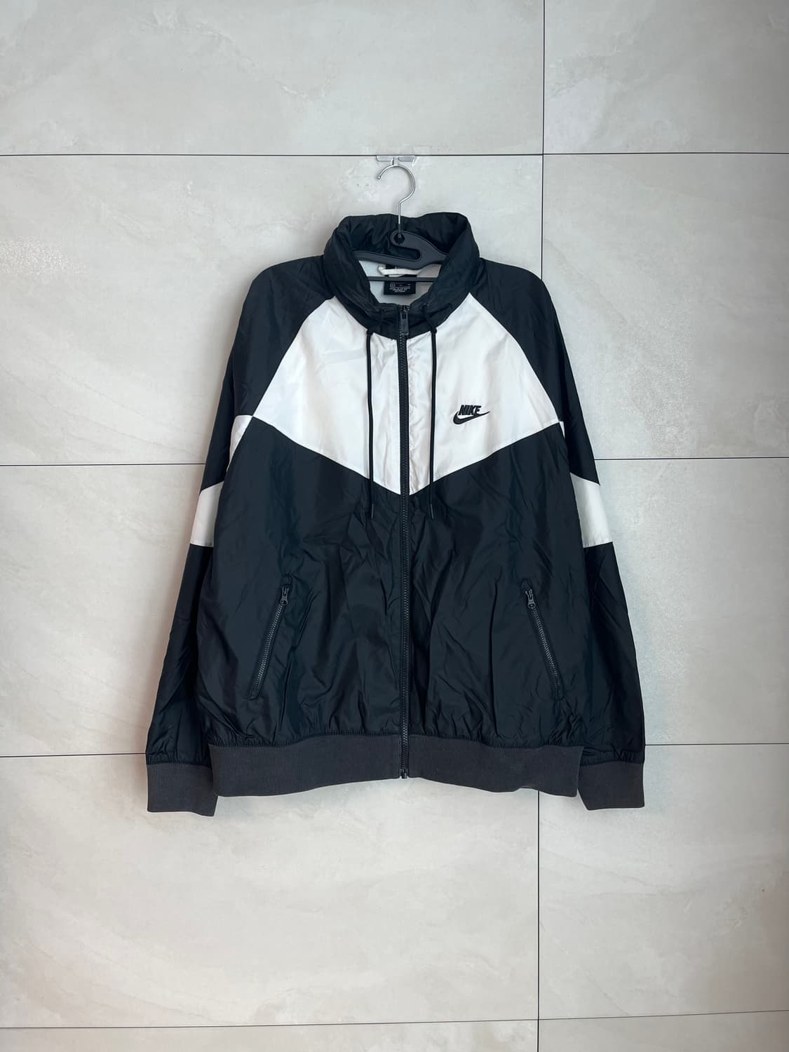 [XL] 나이키 윈드러너 바람막이 블랙/화이트 상품이미지1