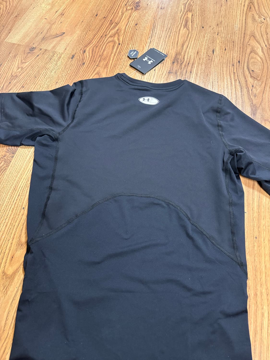 언더아머 반팔(새상품) S급 상품이미지2