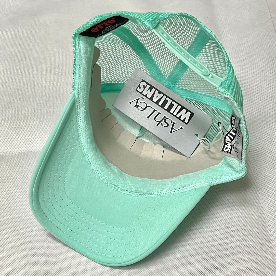 애슐리 윌리엄스 25fw 크라이 베이비 트러커 캡/민트 상품이미지3